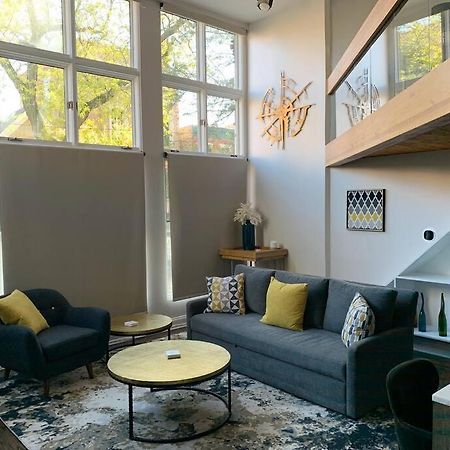 Апартаменти Lincoln Park Light-Filled Loft Чикаго Екстер'єр фото