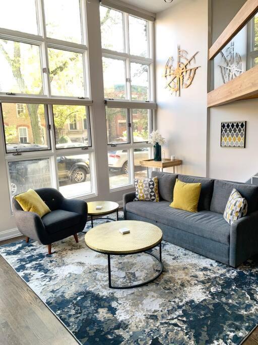 Апартаменти Lincoln Park Light-Filled Loft Чикаго Екстер'єр фото